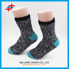 Damen Winter dicke Mikrofasersocken Großhandel benutzerdefinierte Socken Fuzzy Socken
